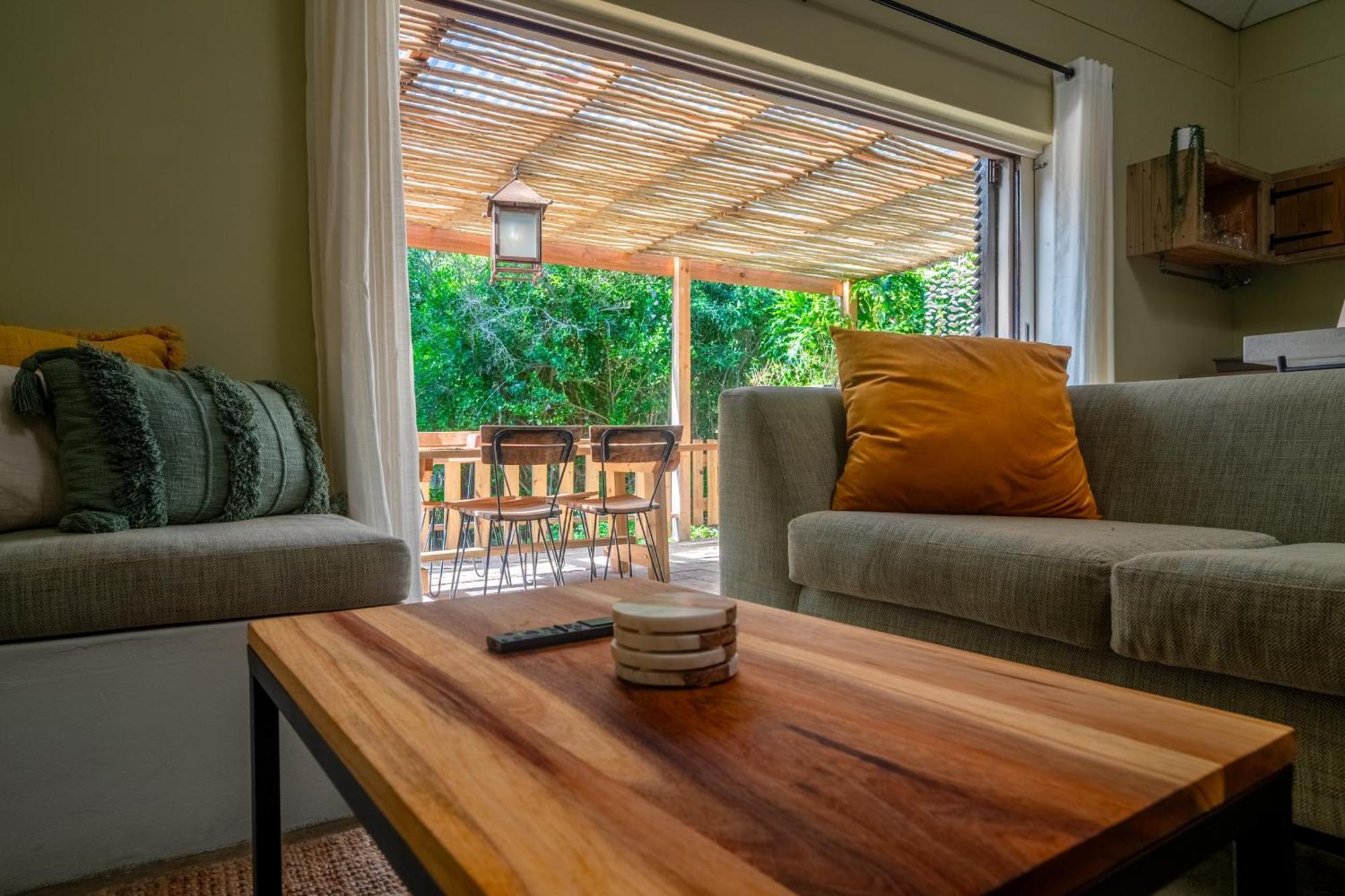 Treebia Self-Catering - Loadshedding Free Leilighet Plettenberg Bay Eksteriør bilde
