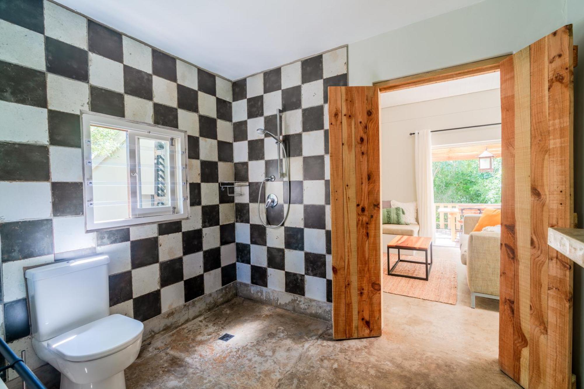 Treebia Self-Catering - Loadshedding Free Leilighet Plettenberg Bay Eksteriør bilde